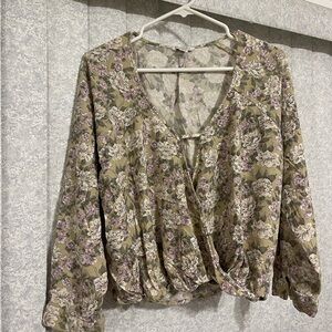 American Eagle Outfitters Cream and Brown Relaxed Tie Front Blouse